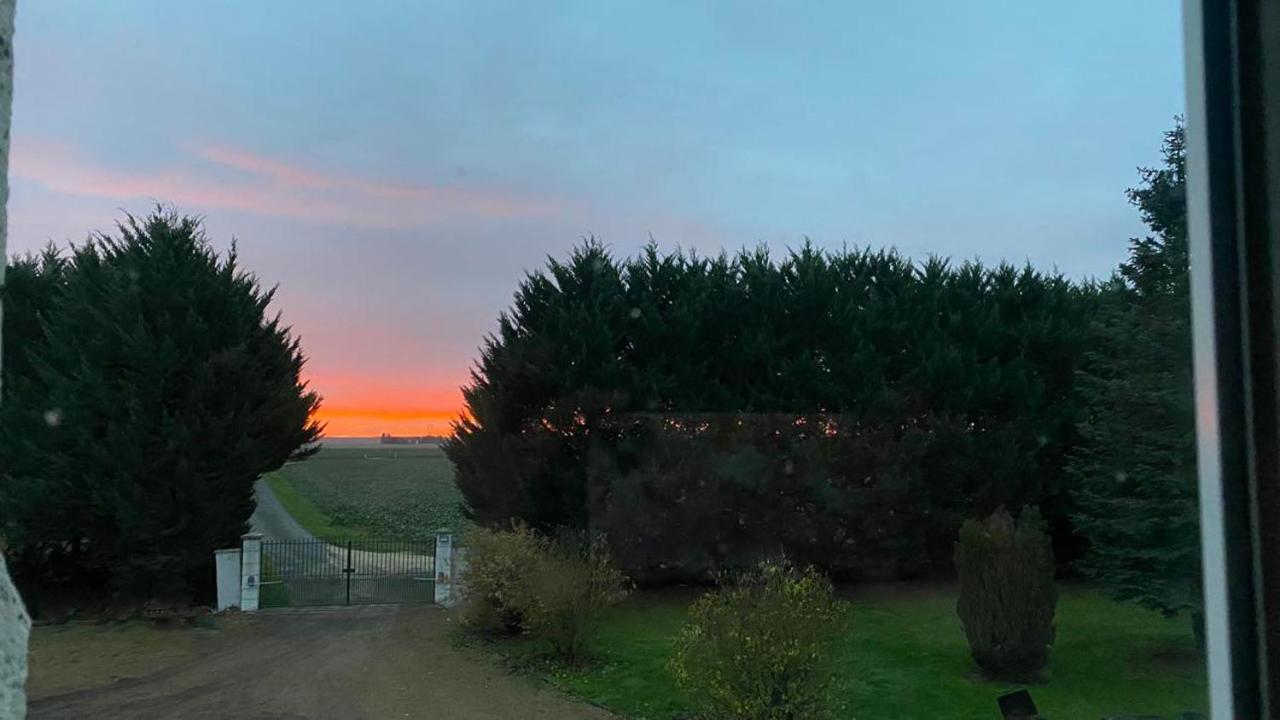 Landes-le-Gaulois Bois De Craneヴィラ エクステリア 写真